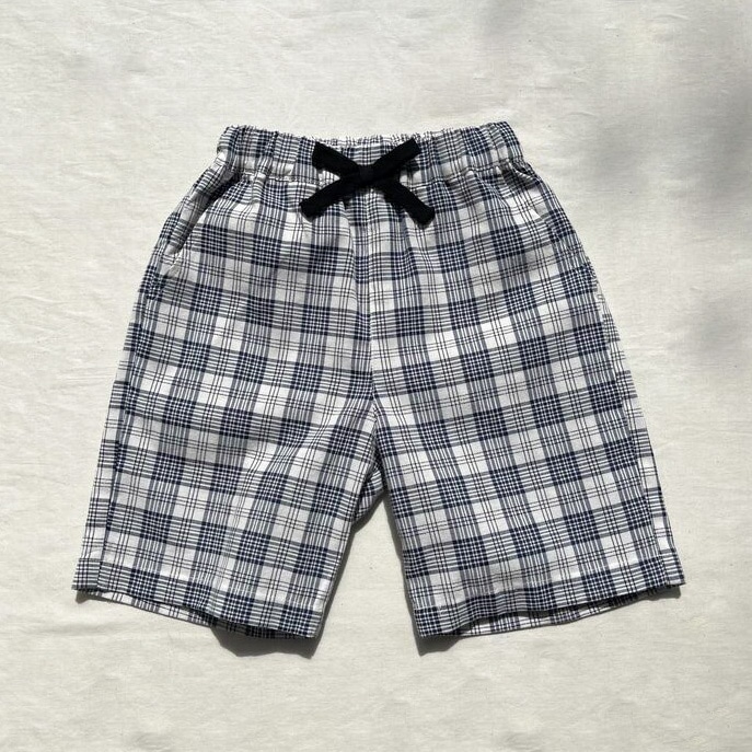 ネイビーブルー