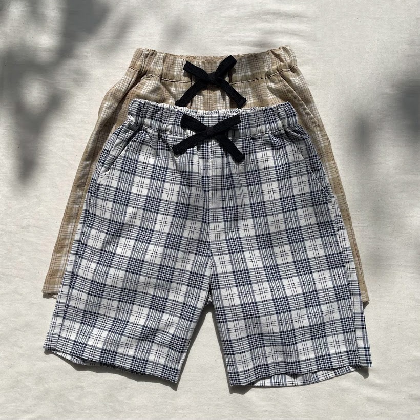 ネイビーブルー