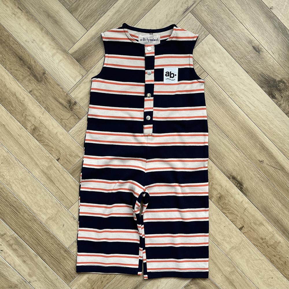 ネイビーブルー