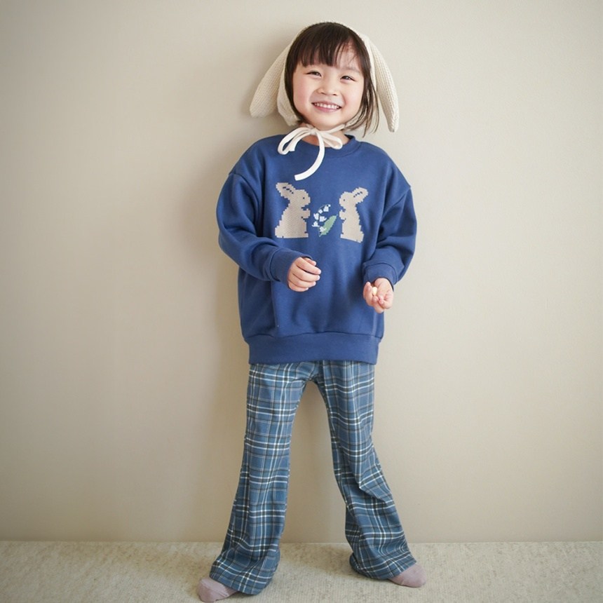 ネイビーブルー