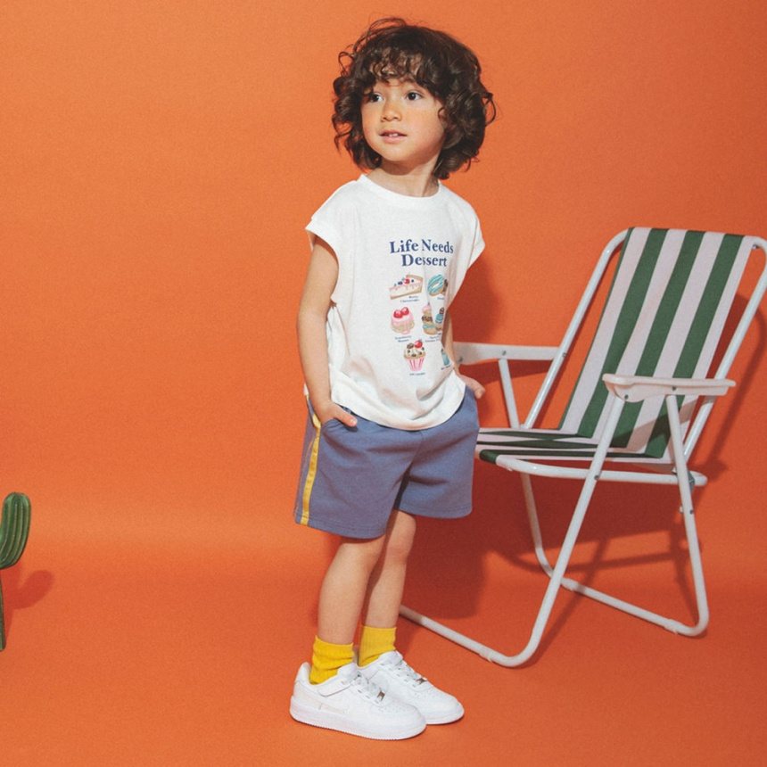 ネイビーブルー