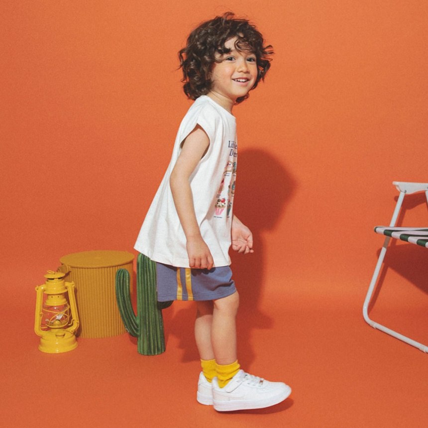 ネイビーブルー