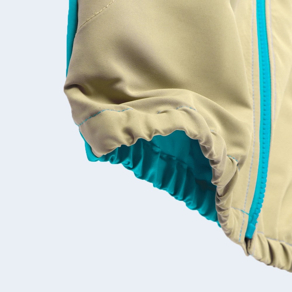 ターコイズブルー