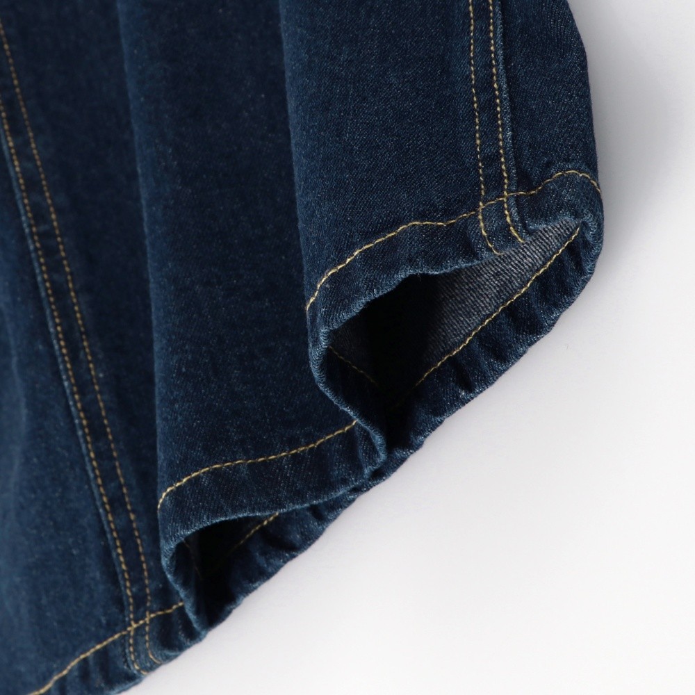 ネイビーブルー