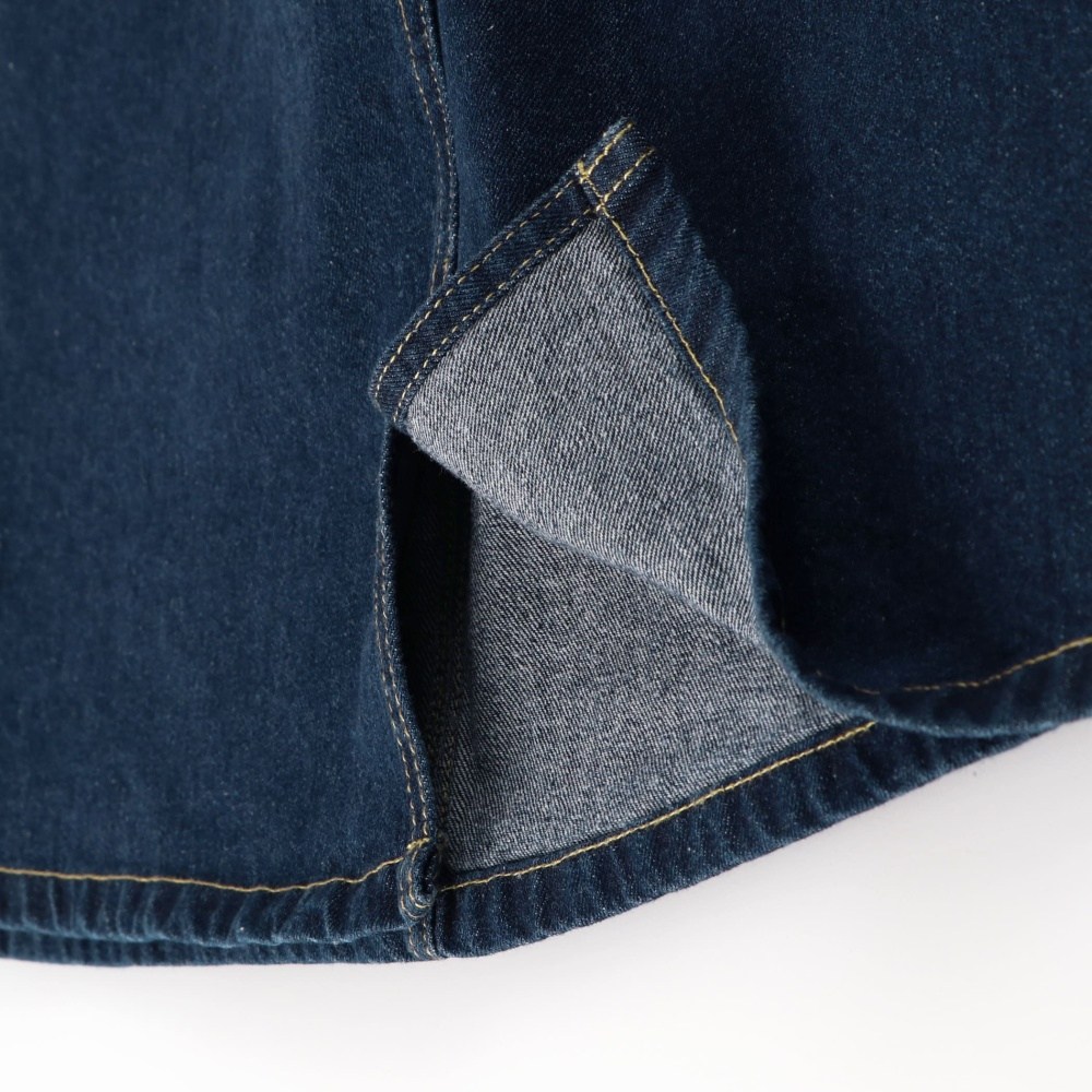 ネイビーブルー