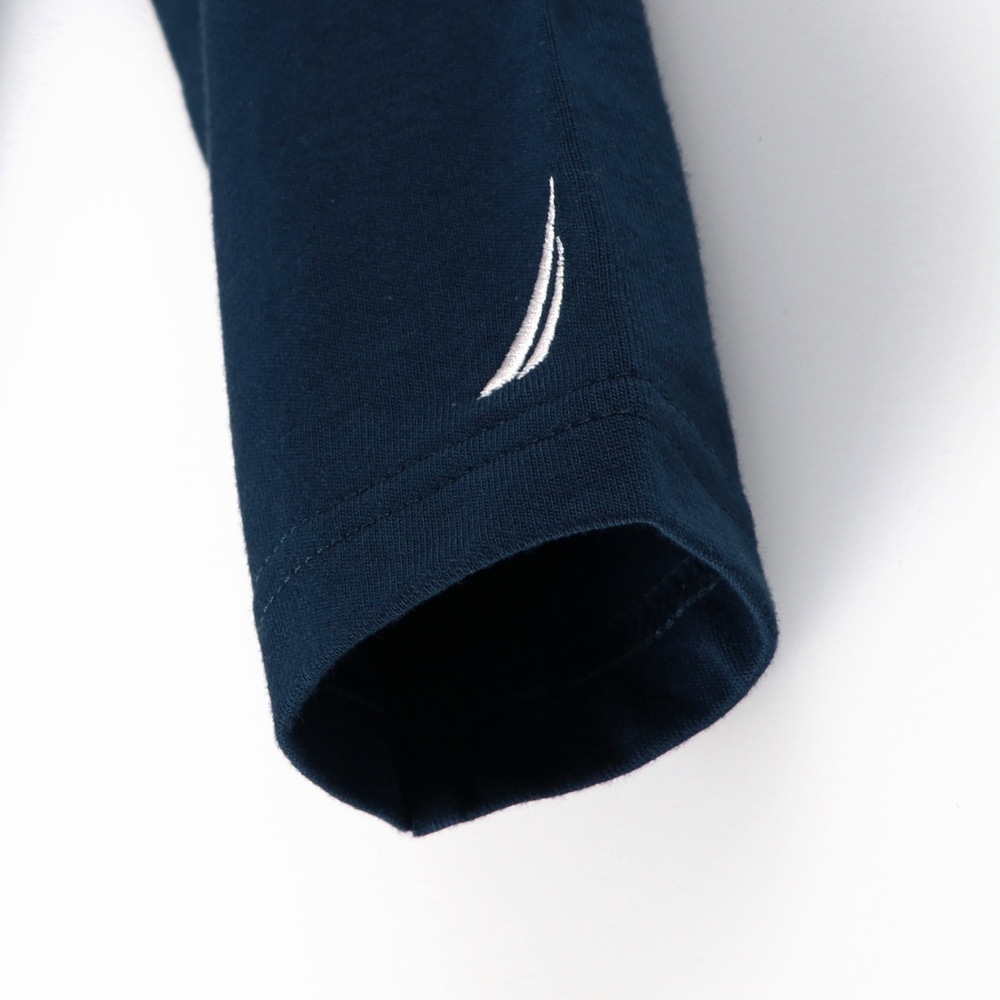 ネイビーブルー