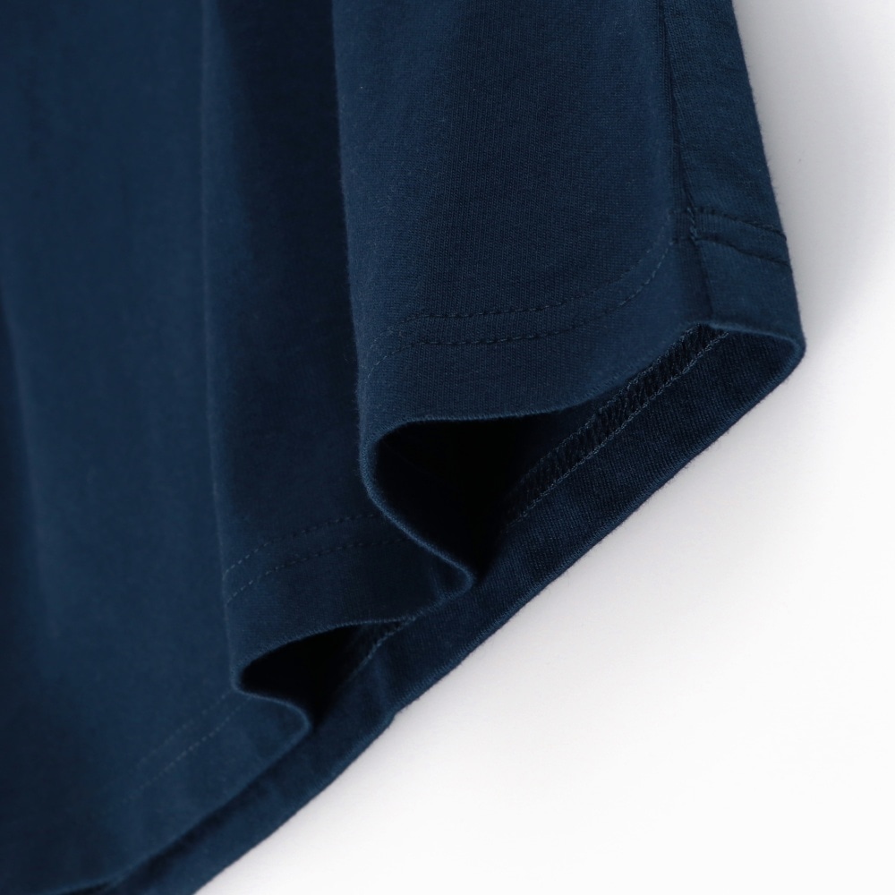 ネイビーブルー