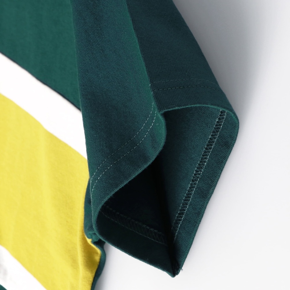 ダークグリーン