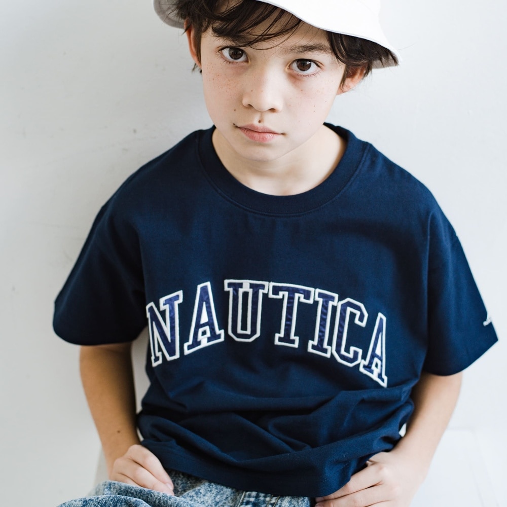 ネイビーブルー