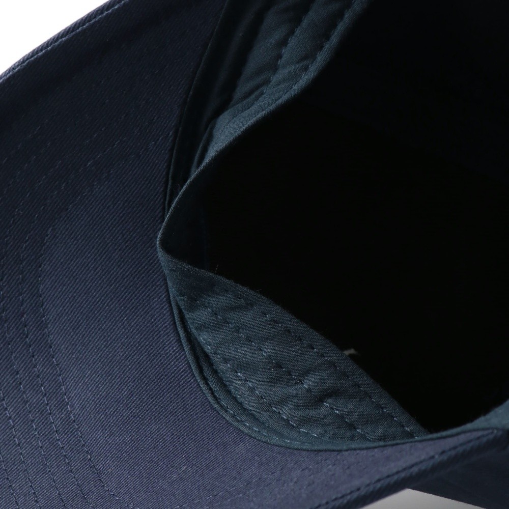 ネイビーブルー