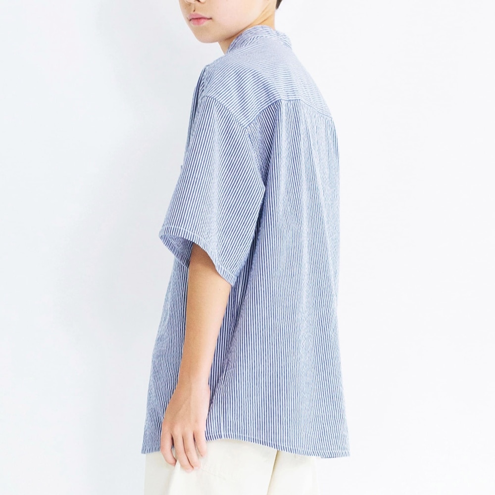 ネイビーブルー