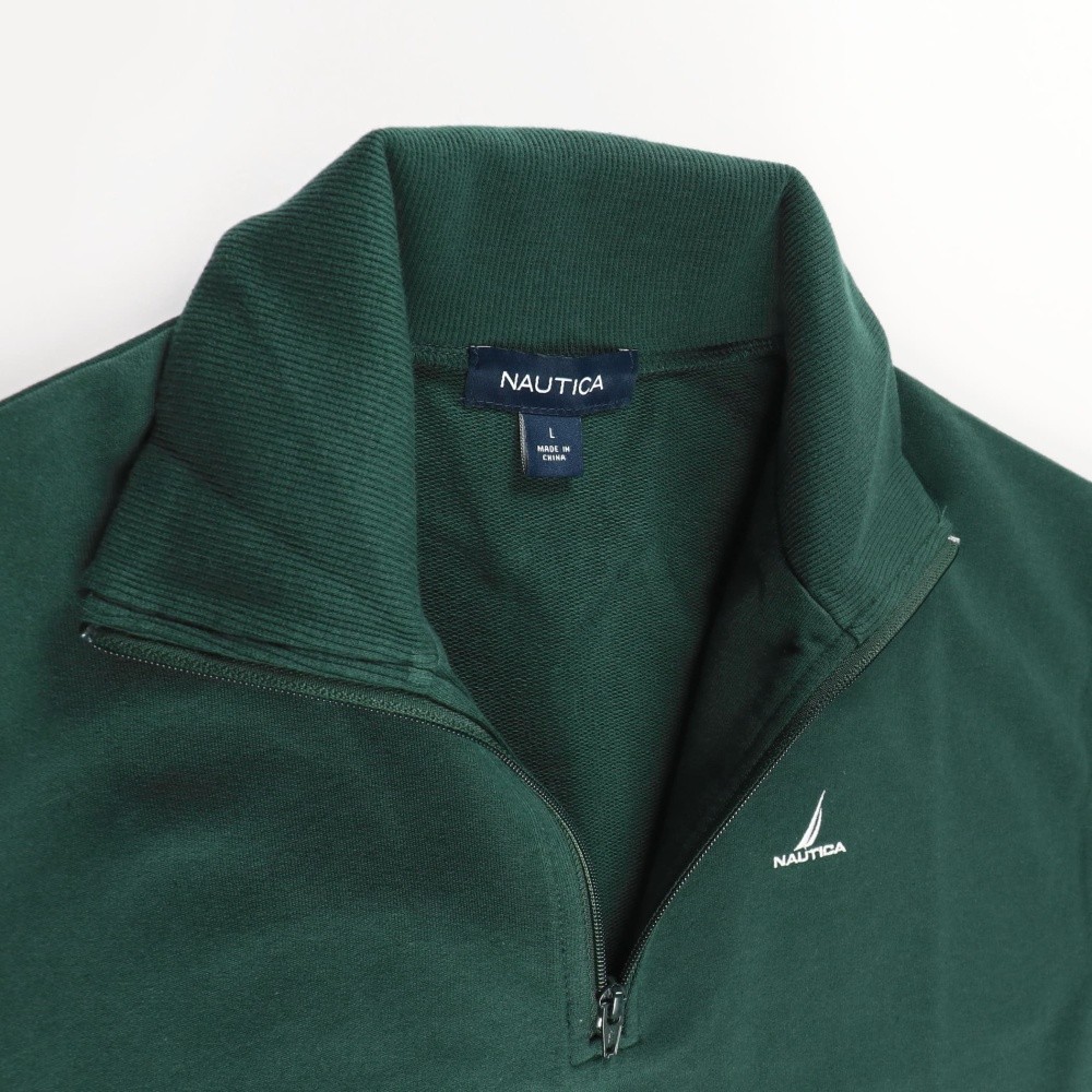 ダークグリーン