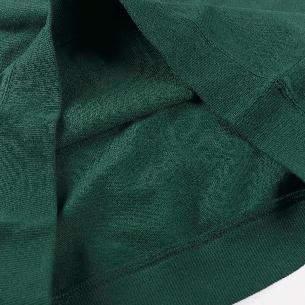 ダークグリーン