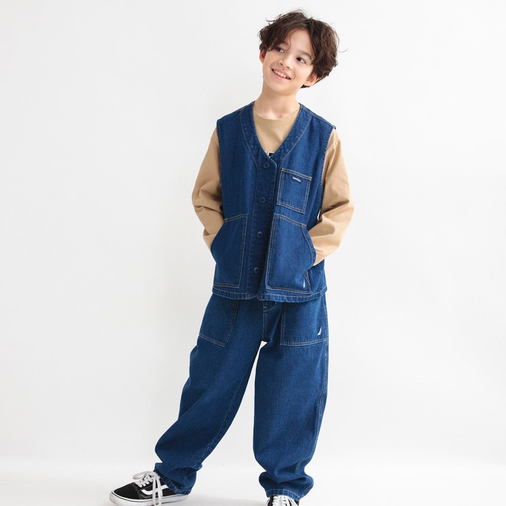 ネイビーブルー