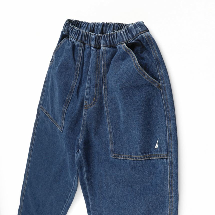 ネイビーブルー