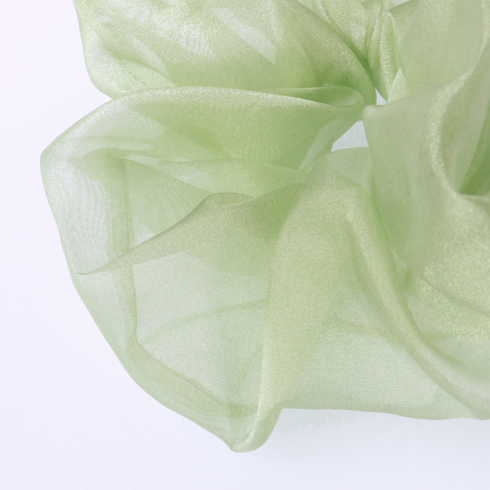 ライトグリーン