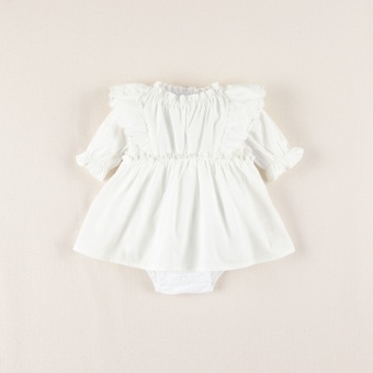 【ベビー】スカラップ刺しゅうフリルカバーオール
