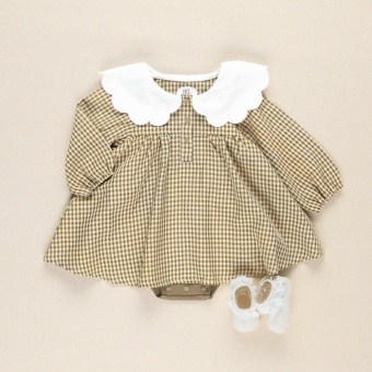 スカラップ衿カバーオール