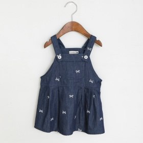 ネイビーブルー