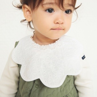 【ベビー】カットワークレーススカラップスタイ