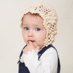 かぎ針編みボンネット