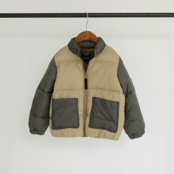 【やわらかふんわり】ジップアップアウター