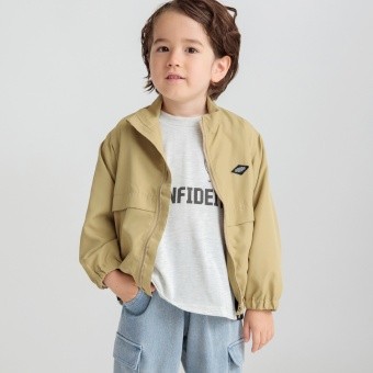 ウィンドブレーカー