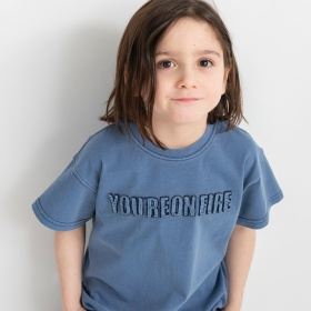 ピグメント加工/ロゴアップリケ半袖Tシャツ