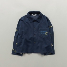 ネイビーブルー