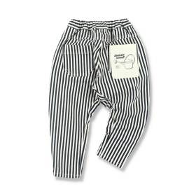 ネイビーブルー