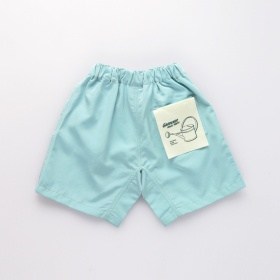 ライトグリーン