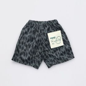 チャコールグレー