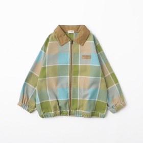 ライトグリーン