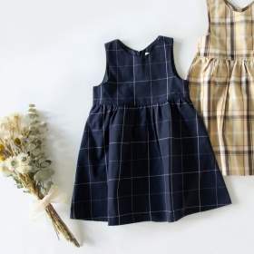 ネイビーブルー