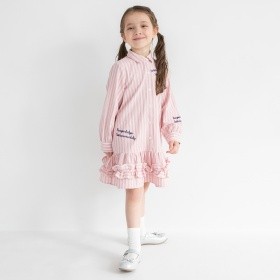 【おそろい】ストライプ柄ロゴ刺しゅうワンピース