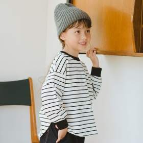 BIGシルエット長袖Tシャツ