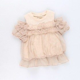 ピンクベージュ