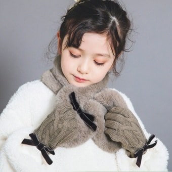 ベロアリボン付き手袋