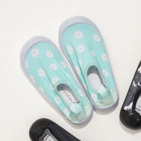 マリンシューズ