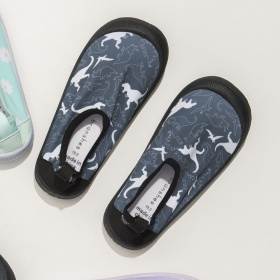 マリンシューズ