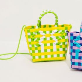 カラフルテープ編みバッグ