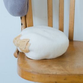 リボン付きベレー帽