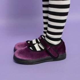 バレエシューズ