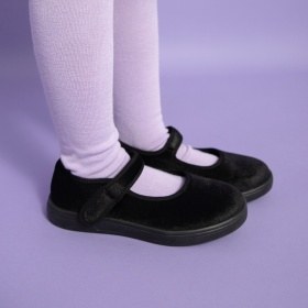 バレエシューズ