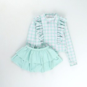 ライトグリーン