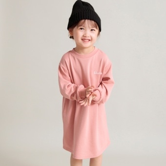 【DRC/やわらか薄手裏毛】ワンポイント刺繍長袖ワンピース