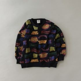 94_ブラック_ロゴ総柄