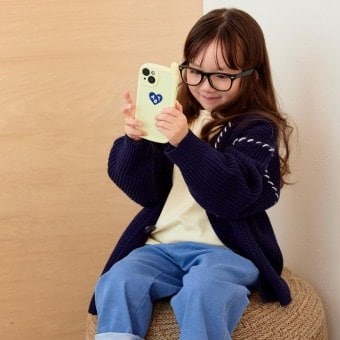 ワンポイント 同色胸刺しゅう 長袖Tシャツ