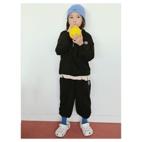 【ピーチーズ】ジュニア キャラクターワッペン センタータックスウェットパンツ