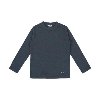 チャコールグレー